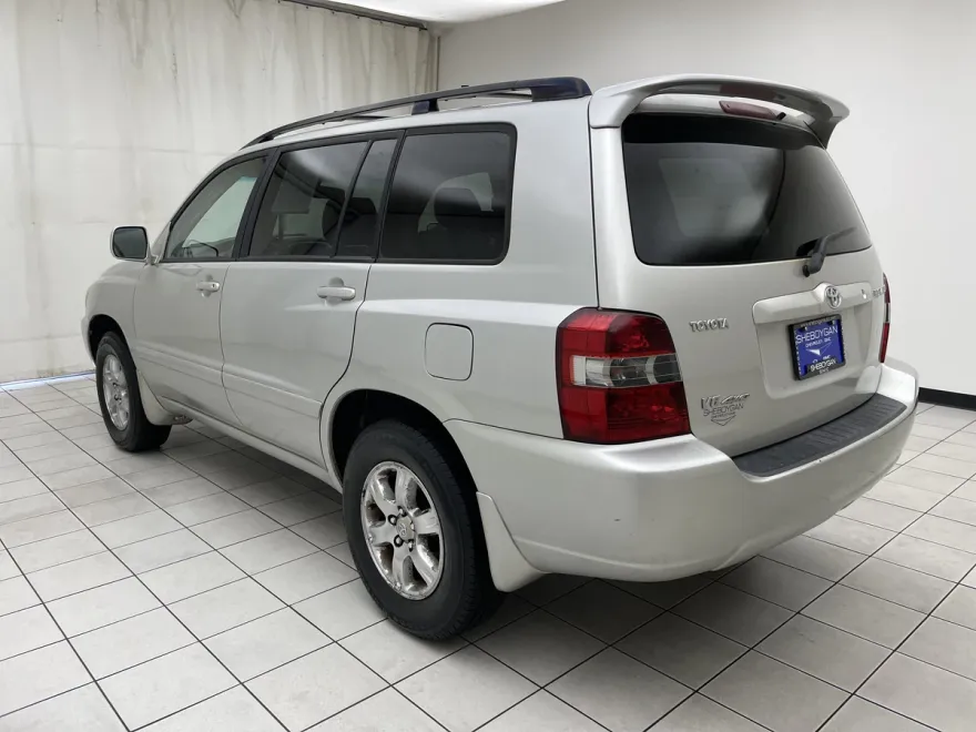 2007 Toyota Highlander Base photo 1