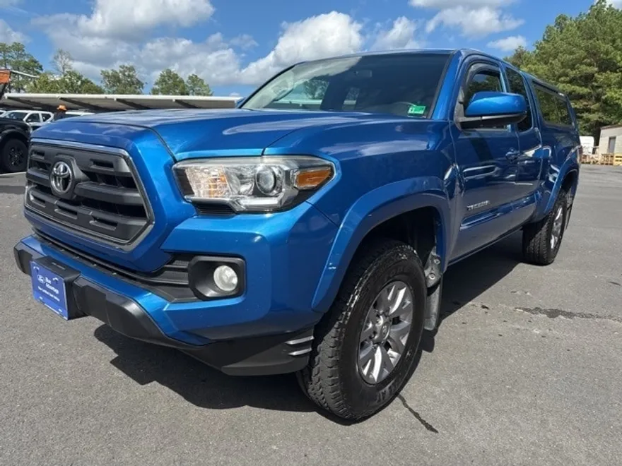 2016 Toyota Tacoma SR photo 1