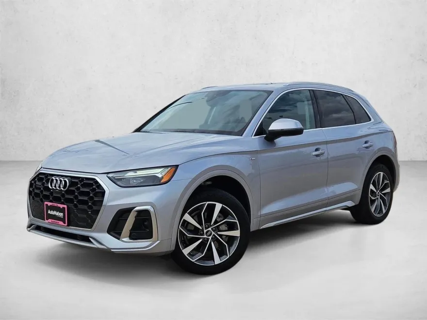 2023 Audi Q5 S line Premium Plus photo 1