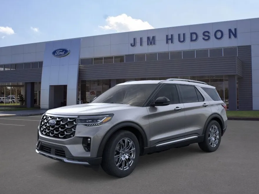 2025 Ford Explorer Platinum photo 1