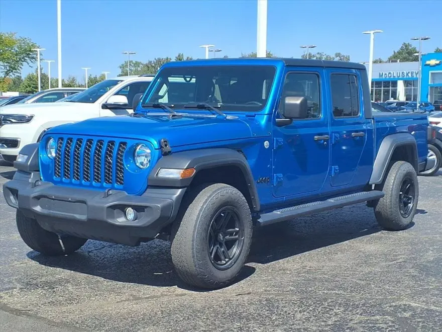 2020 Jeep Gladiator Sport S photo 1