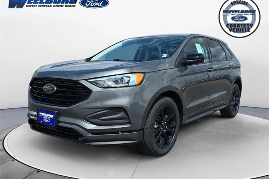 2024 Ford Edge SE photo 1