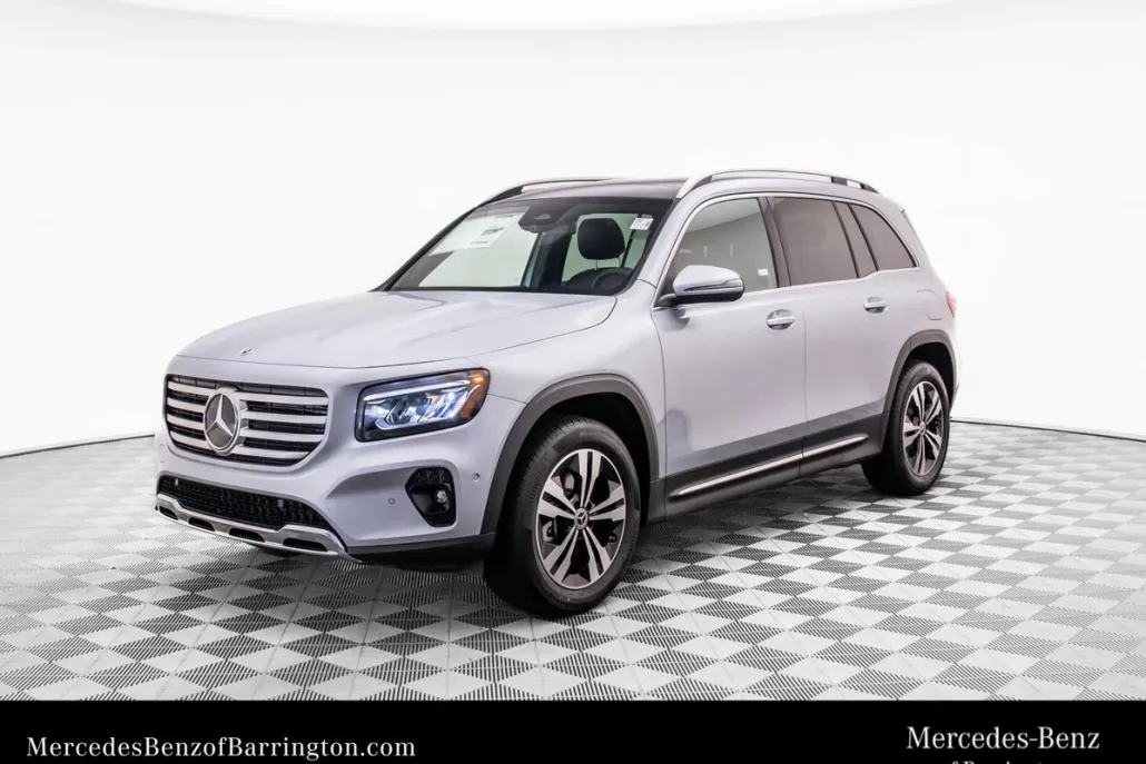 2025 Mercedes Benz GLB 250 4MATIC photo 1