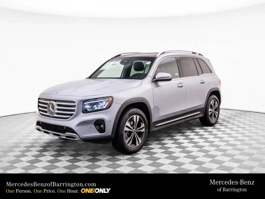 2025 Mercedes Benz GLB 250 4MATIC photo 1