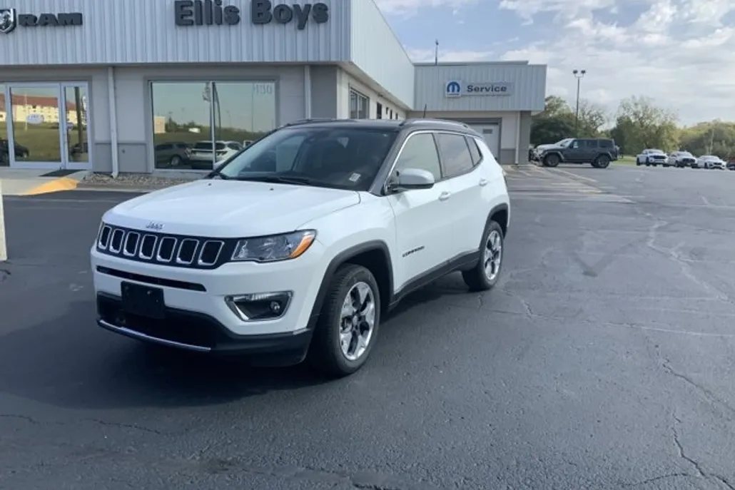 2021 Jeep Compass Limited photo 1