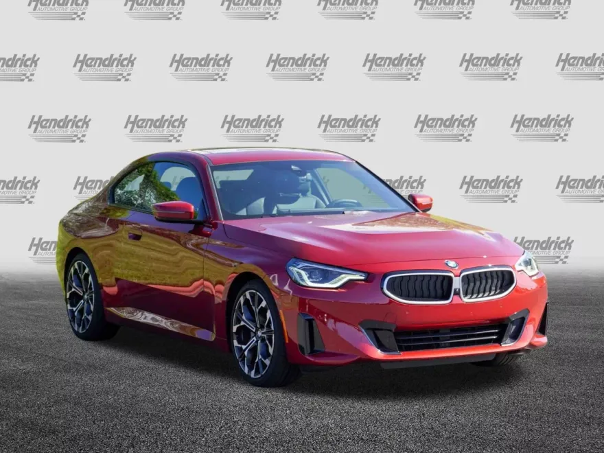 2025 Bmw 230i photo 1