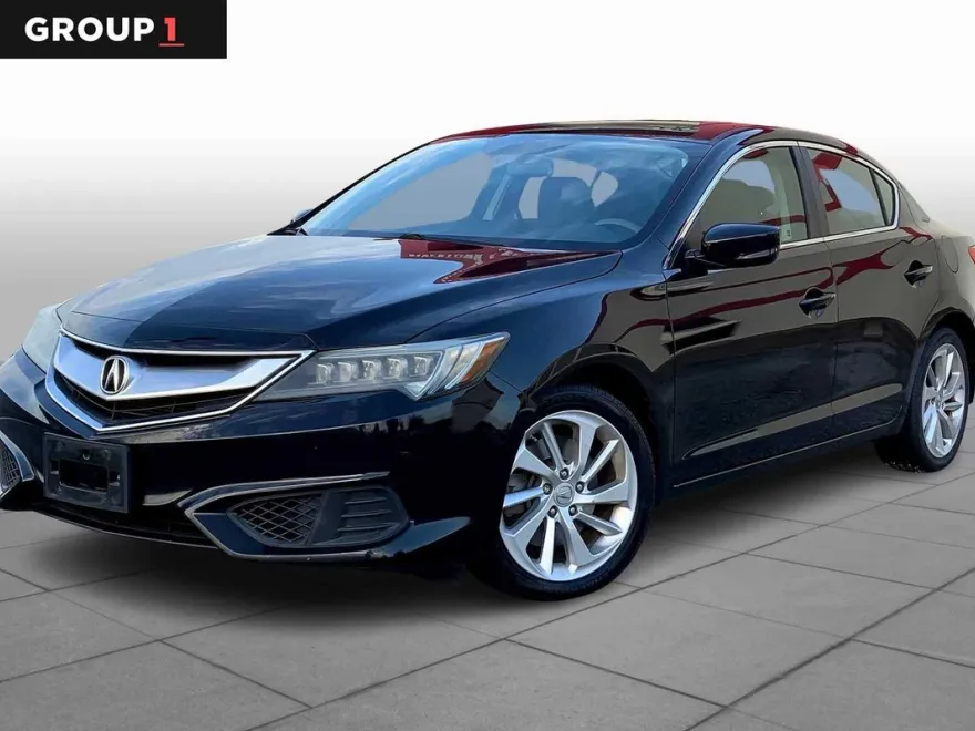 2017 Acura ILX Base photo 1