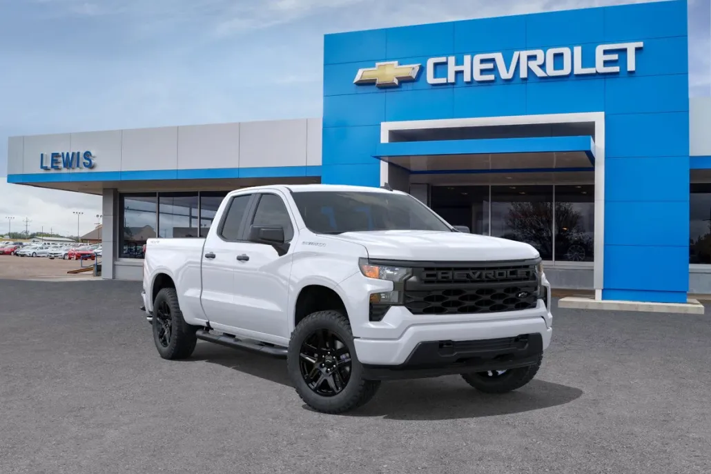 2026 Chevrolet Silverado 1500 Custom photo 1