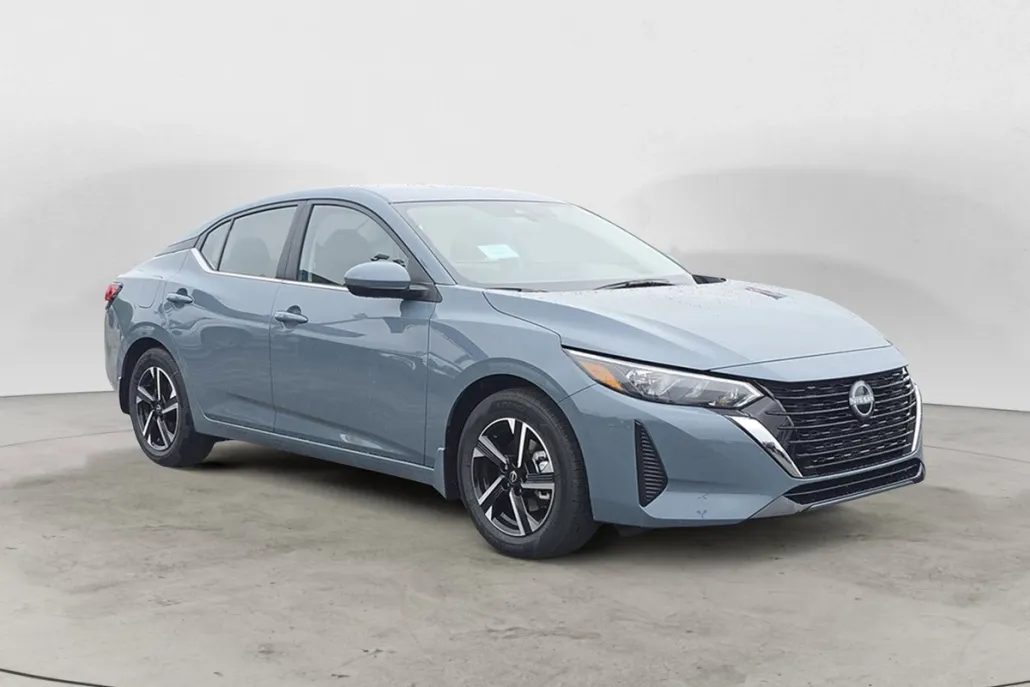 2025 Nissan Sentra SV photo 1