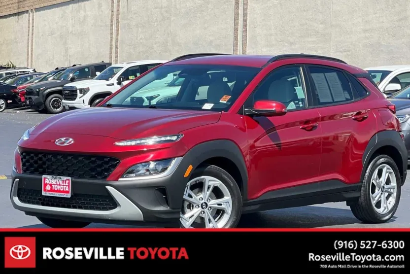 2023 Hyundai Kona SEL photo 1