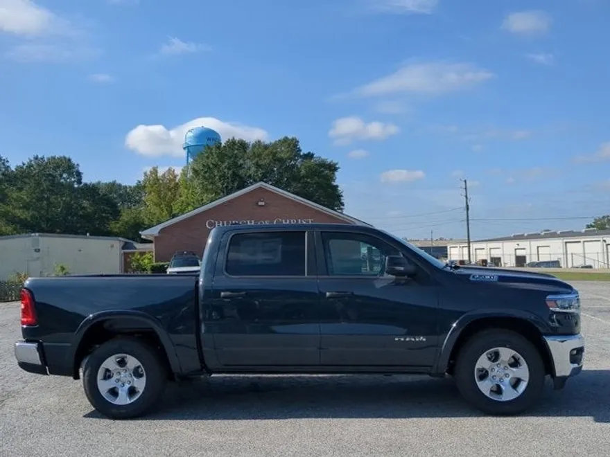 2025 Ram 1500 Big Horn photo 1