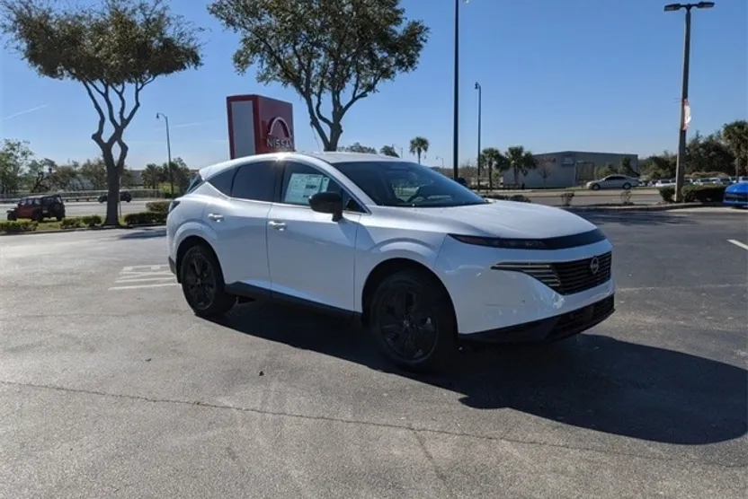 2025 Nissan Murano SV photo 1