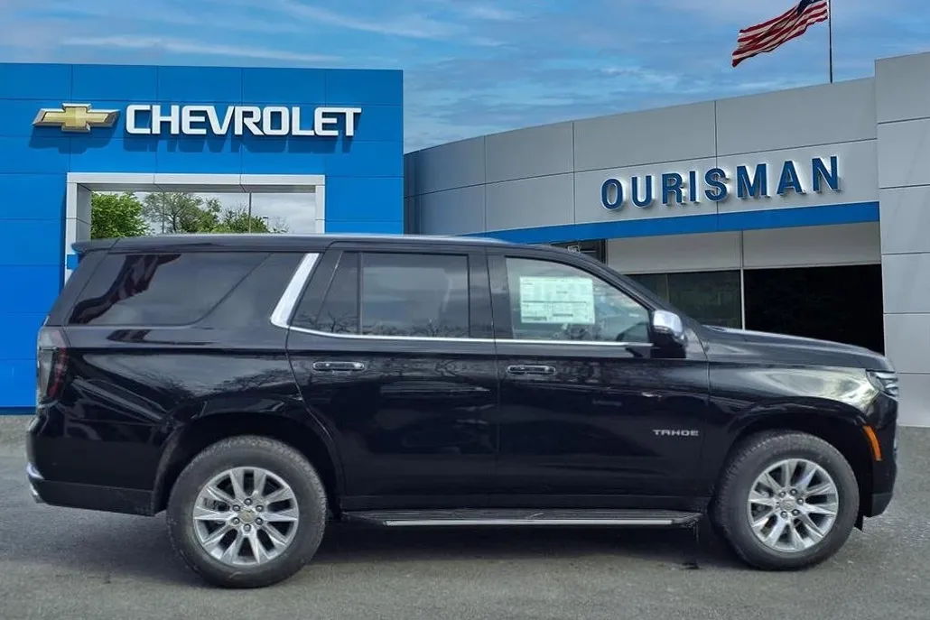 2025 Chevrolet Tahoe Premier photo 1