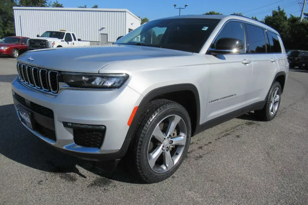 2021 Jeep Grand Cherokee Limited photo 1