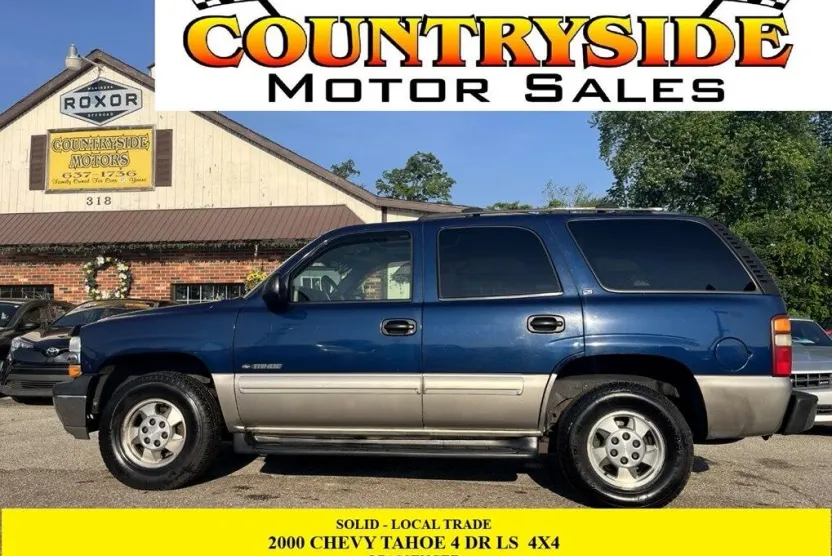 2000 Chevrolet Tahoe LS photo 1