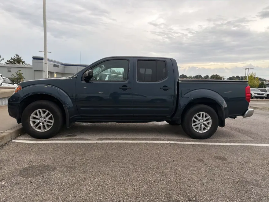 2019 Nissan Frontier SV photo 1