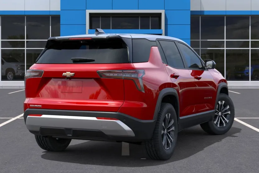 2026 Chevrolet Equinox LT photo 1