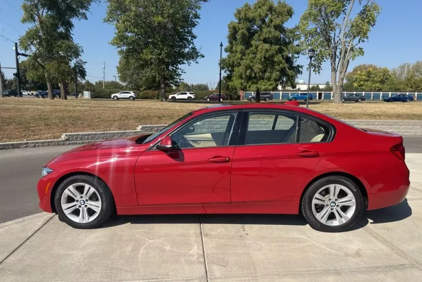 2016 Bmw 328i xDrive SULEV photo 1