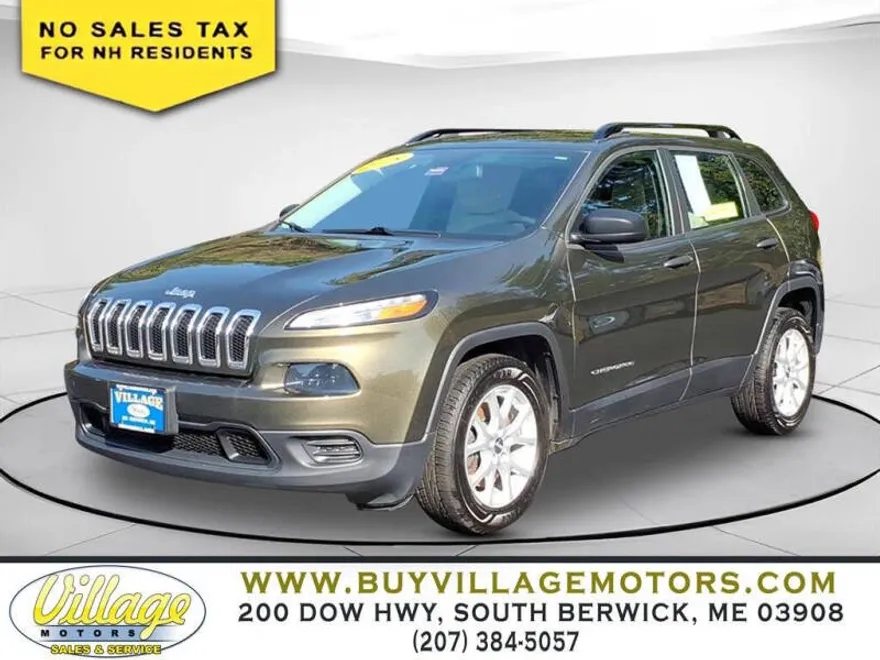 2015 Jeep Cherokee Sport photo 1