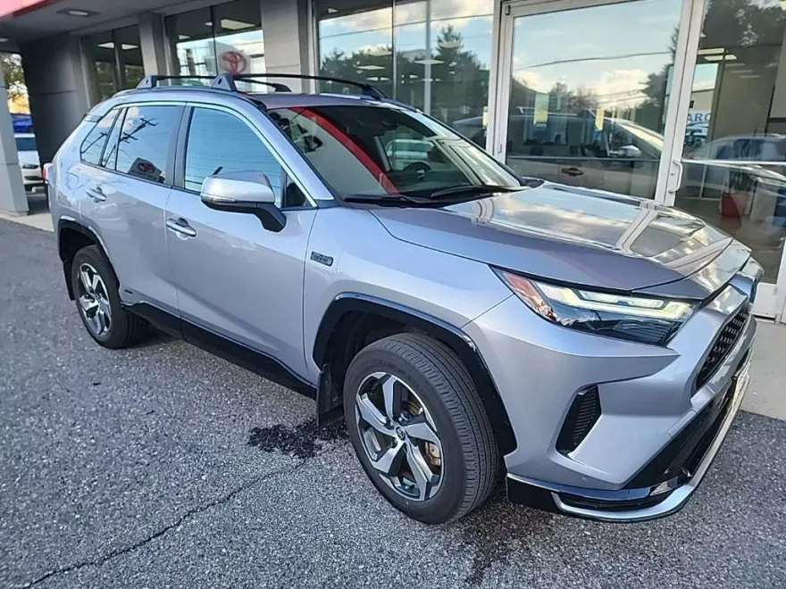 2024 Toyota RAV4 Prime SE photo 1