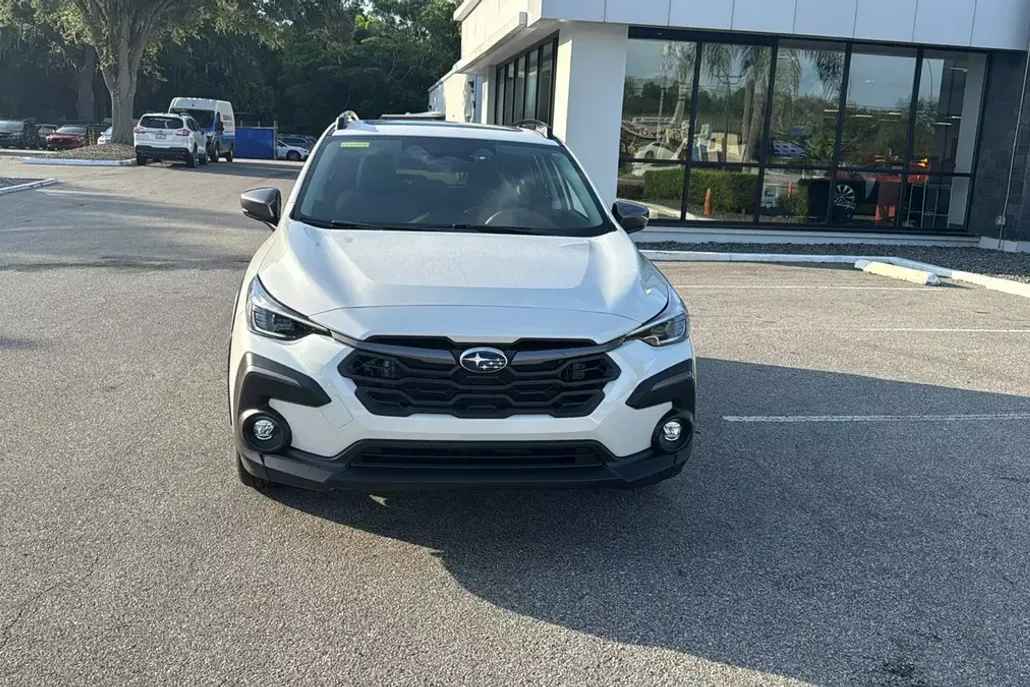 2025 Subaru Crosstrek Limited photo 1