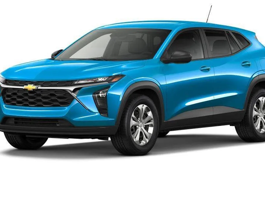 2026 Chevrolet Trax LS photo 1