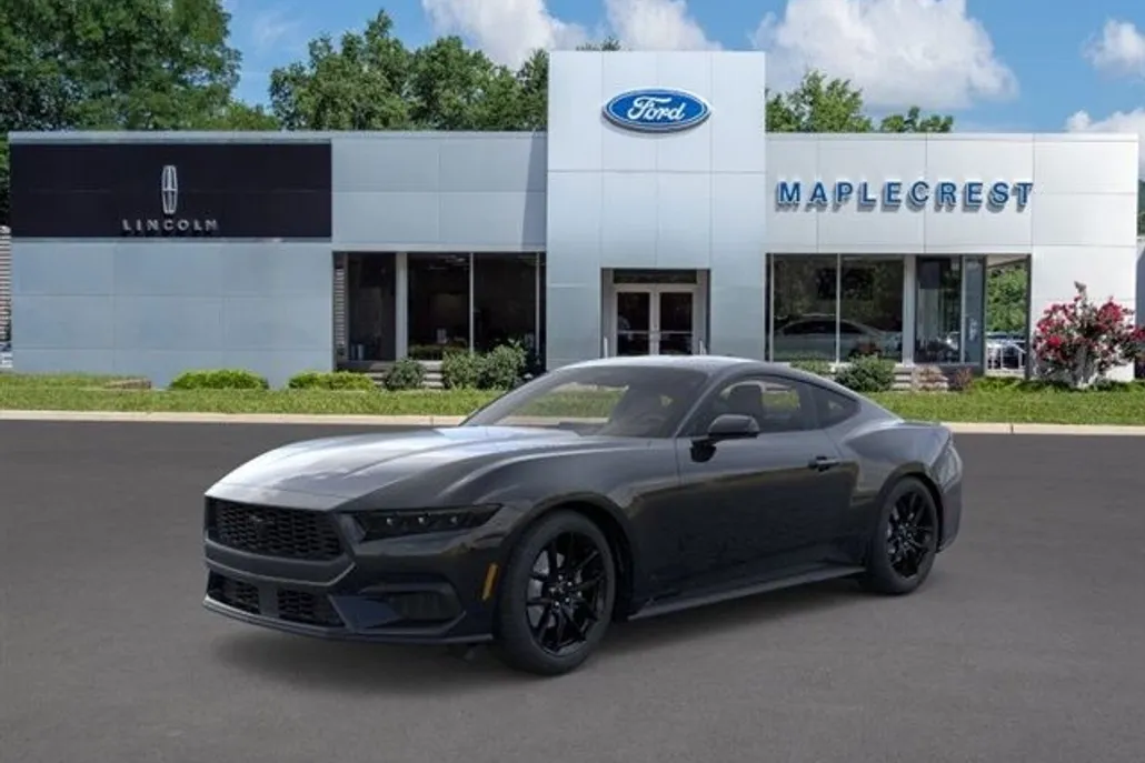 2025 Ford Mustang EcoBoost photo 1