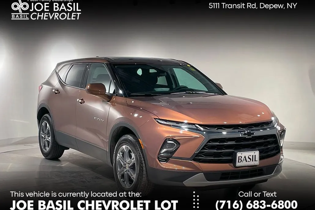 2023 Chevrolet Blazer 2LT photo 1