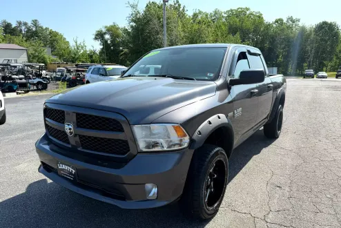 2015 Ram 1500 Express photo 2