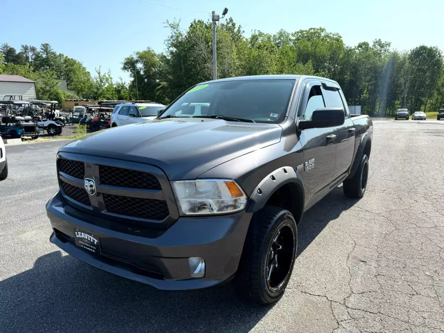 2015 Ram 1500 Express photo 2