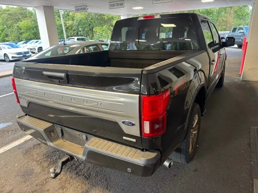 2018 Ford F-150 Platinum photo 1