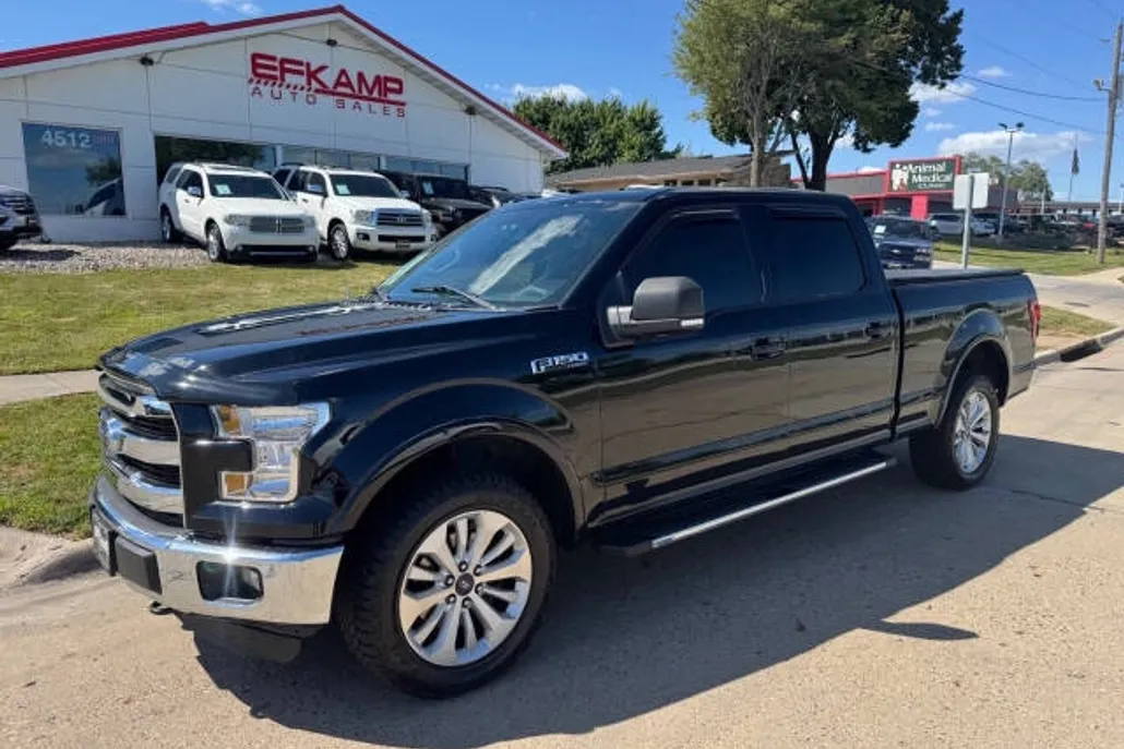 2016 Ford F-150 Lariat photo 1
