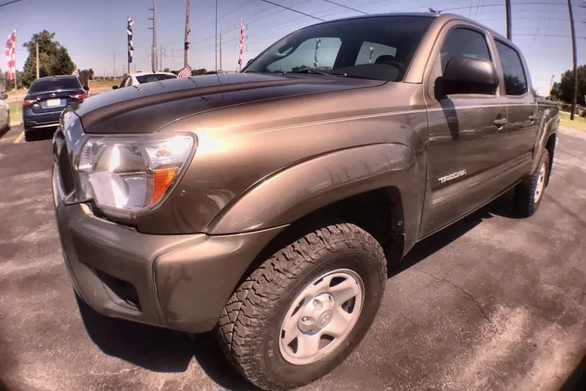 2014 Toyota Tacoma Double Cab PreRunner photo 1
