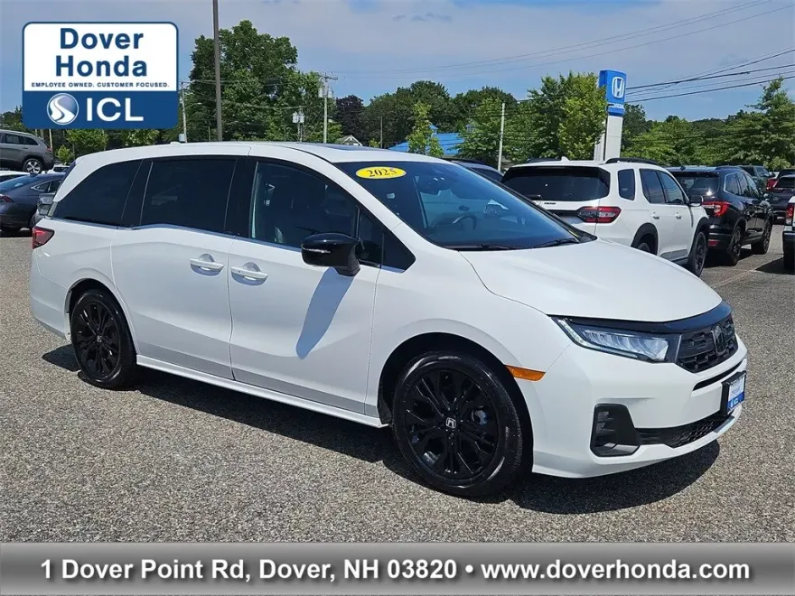 2025 Honda Odyssey photo 1
