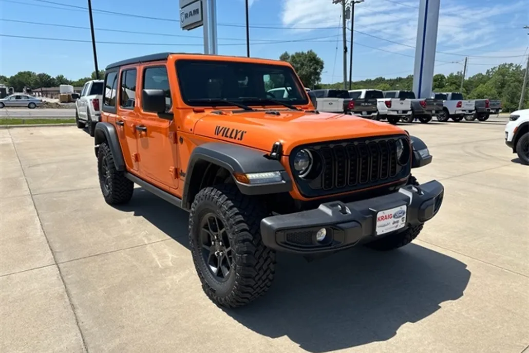 2025 Jeep Wrangler Unlimited Willys photo 1