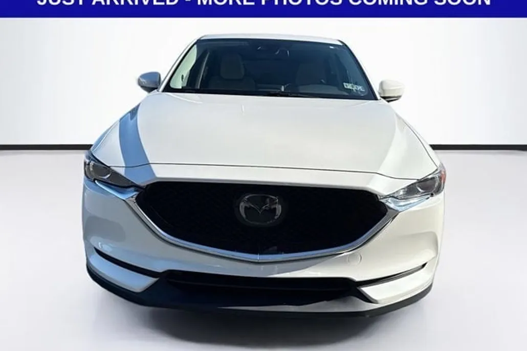 2018 Mazda CX-5 Touring photo 1