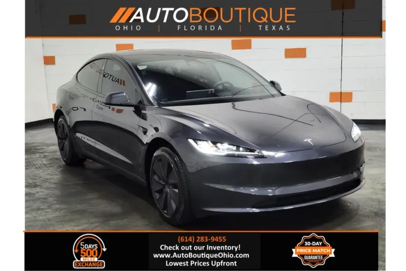 2025 Tesla Model 3 Long Range photo 1