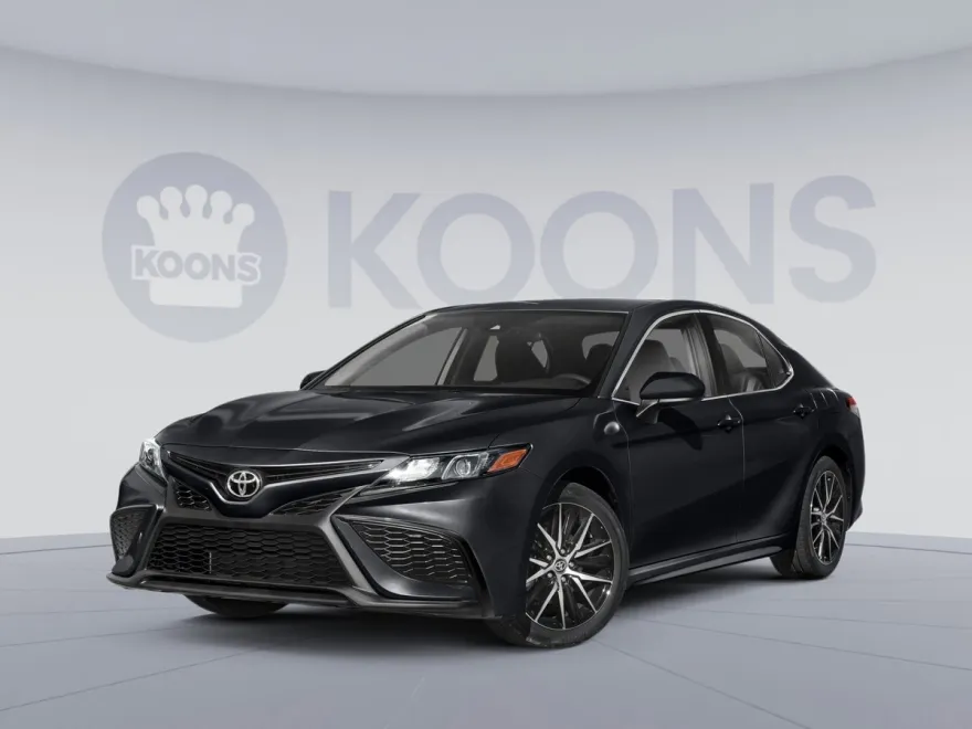 2022 Toyota Camry SE photo 1