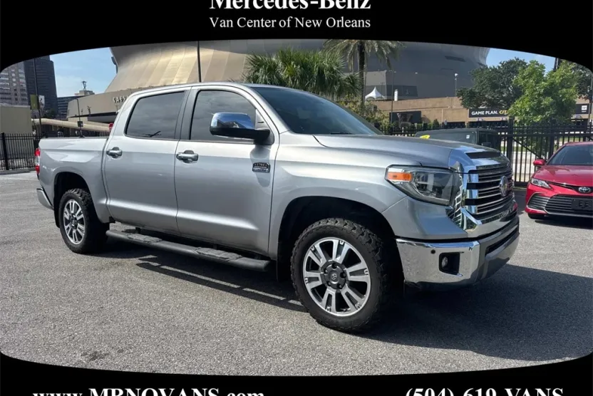 2020 Toyota Tundra Platinum Grade photo 1