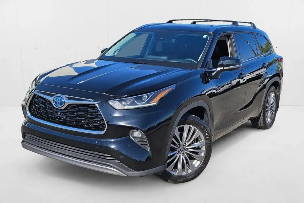 2022 Toyota Highlander Hybrid Platinum photo 1