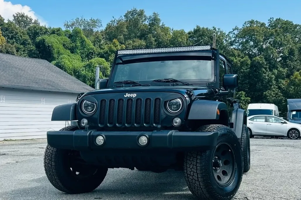 2017 Jeep Wrangler Unlimited Sport photo 1