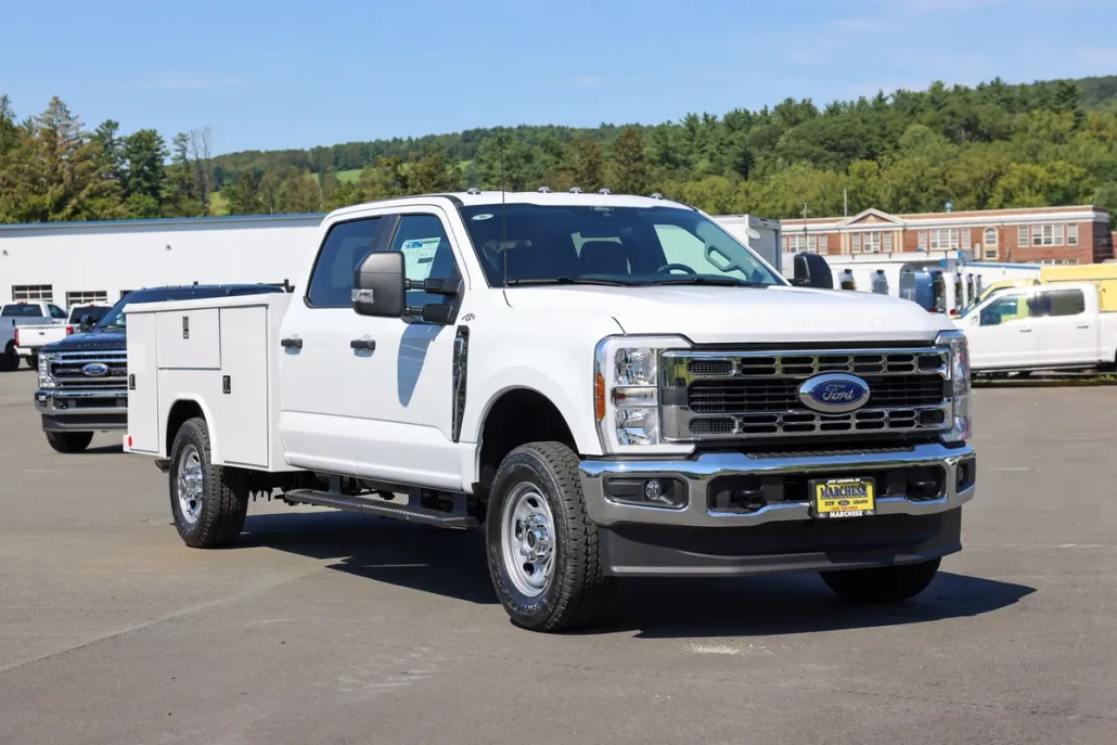 2026 Ford F-350 photo 1