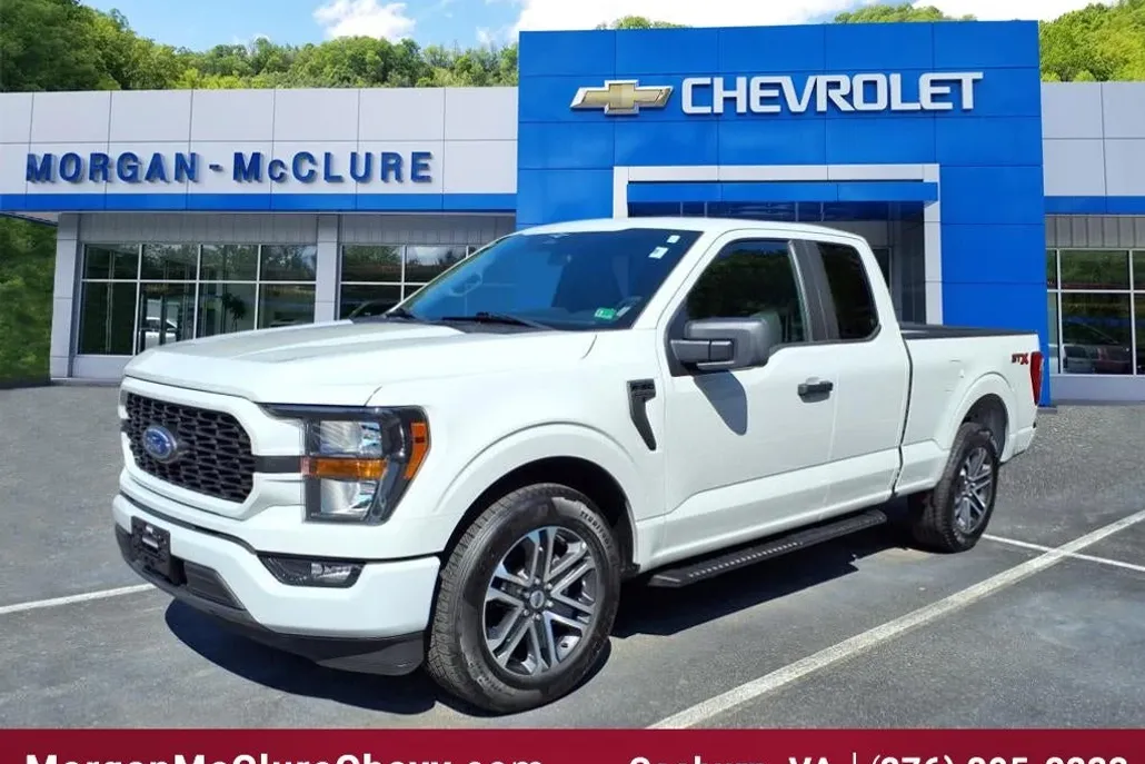 2023 Ford F-150 XL photo 1