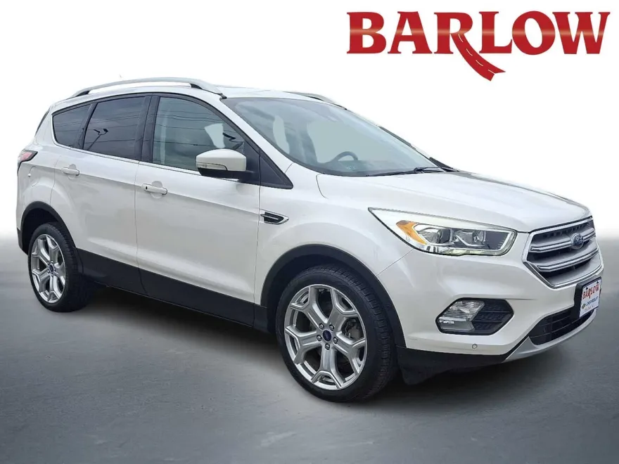 2017 Ford Escape Titanium photo 1