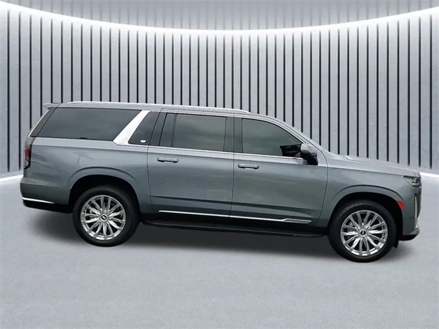 2021 Cadillac Escalade ESV Premium Luxury photo 1