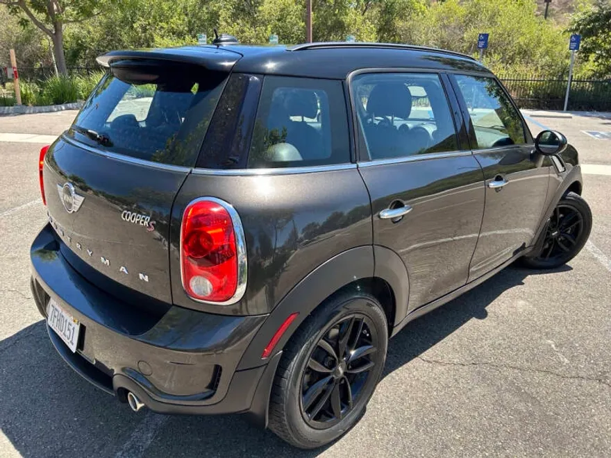 2015 Mini Countryman S photo 1