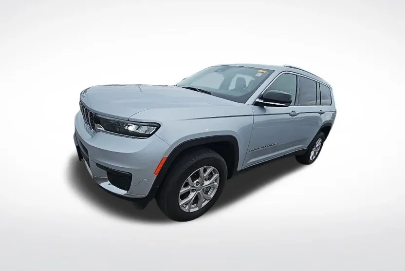 2023 Jeep Grand Cherokee Limited photo 1