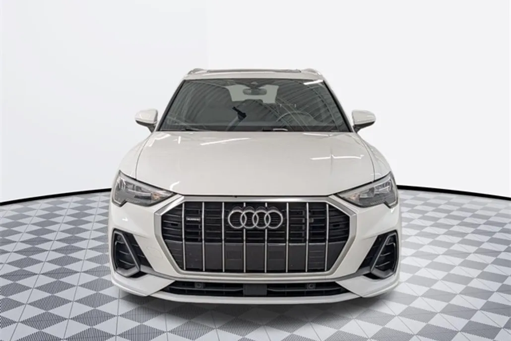 2022 Audi Q3 Premium S line photo 1