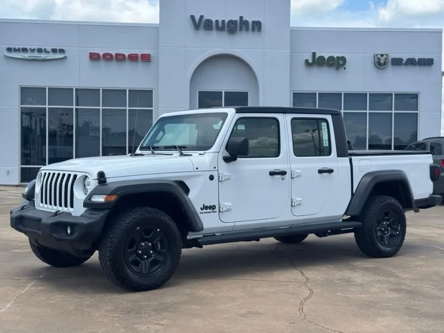 2022 Jeep Gladiator Sport photo 1