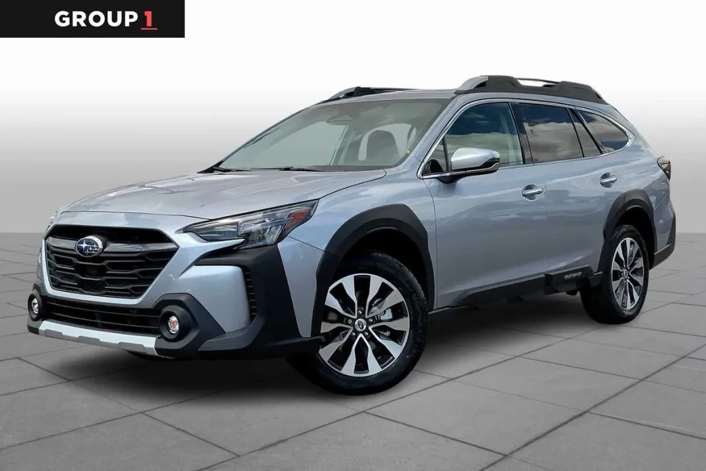 2025 Subaru Outback Touring XT photo 1